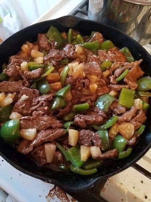 STEAK AND PINEAPPLE